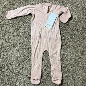 NWT Goumi Kids Rose Footie SZ 3-6 mo Baby Zipper Jumpsuit Pink Bamboo Zippy